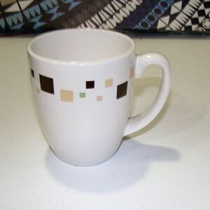 Corelle Geometric Stoneware Mug Set of 4 White Brown Green Squares